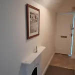 Hi Ho Steps On Windermere Apartament *