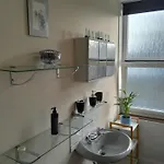 Hi Ho Steps On Windermere באונס-און-ווינדרמיר