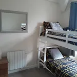 דירה Hi Ho Steps On Windermere *