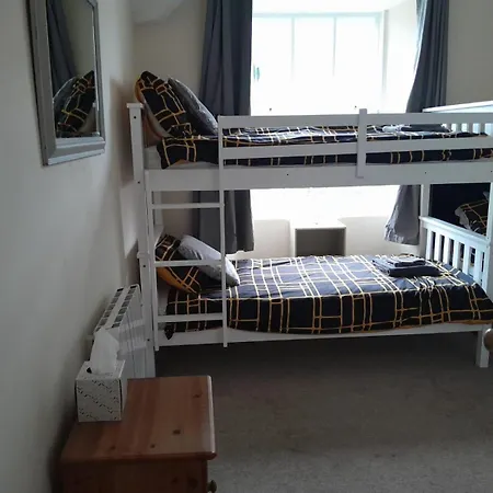 Hi Ho Steps On Windermere Apartment *