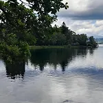 דירה Hi Ho Steps On Windermere באונס-און-ווינדרמיר