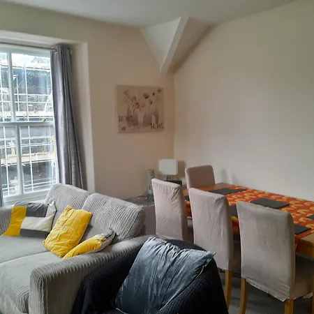 דירה Hi Ho Steps On Windermere באונס-און-ווינדרמיר