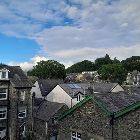 Hi Ho Steps On Windermere